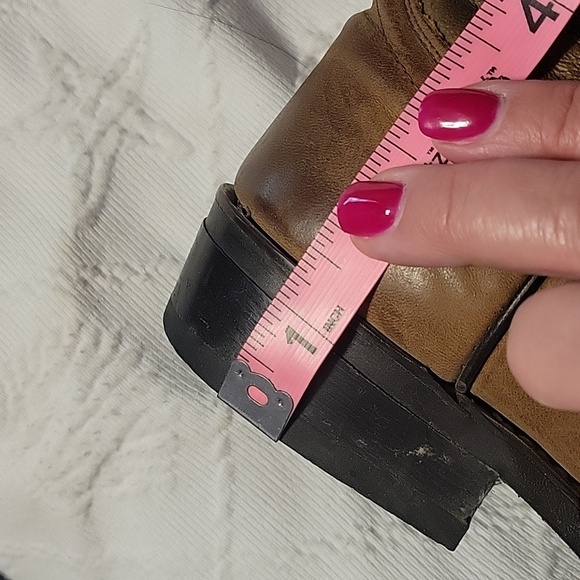 Ladedo Ropers - Picture 9 of 12